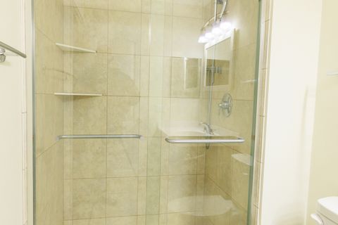 Tiny photo for 225 Thornapple Court #225, Buffalo Grove, IL 60089 (MLS # 12536889)