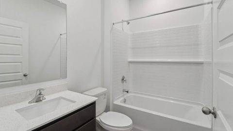 Tiny photo for 2431 Glacier Street, Pingree Grove, IL 60140 (MLS # 12668365)