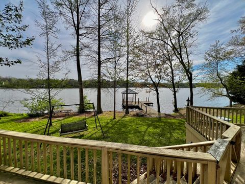 Tiny photo for 20062 N Shore Lane, West Frankfort, IL 62896 (MLS # 12612162)