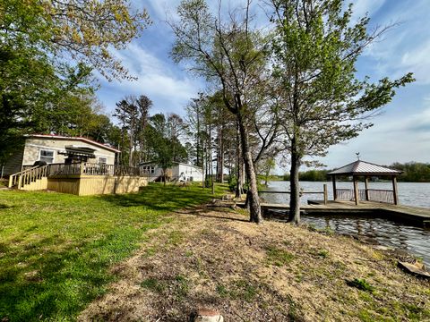 Tiny photo for 20062 N Shore Lane, West Frankfort, IL 62896 (MLS # 12612162)