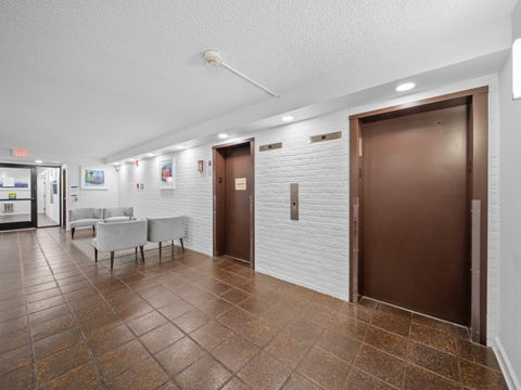 Tiny photo for 1671 Mission Hills Road #210, Northbrook, IL 60062 (MLS # 12486898)