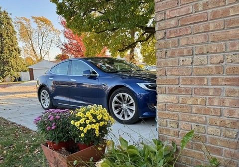 Tiny photo for 911 E Villa Drive, Des Plaines, IL 60016 (MLS # 12513592)