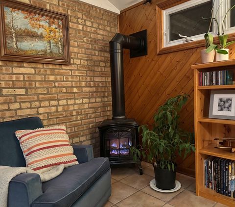Tiny photo for 911 E Villa Drive, Des Plaines, IL 60016 (MLS # 12513592)