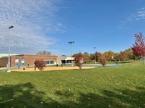 Tiny photo for 911 E Villa Drive, Des Plaines, IL 60016 (MLS # 12513592)