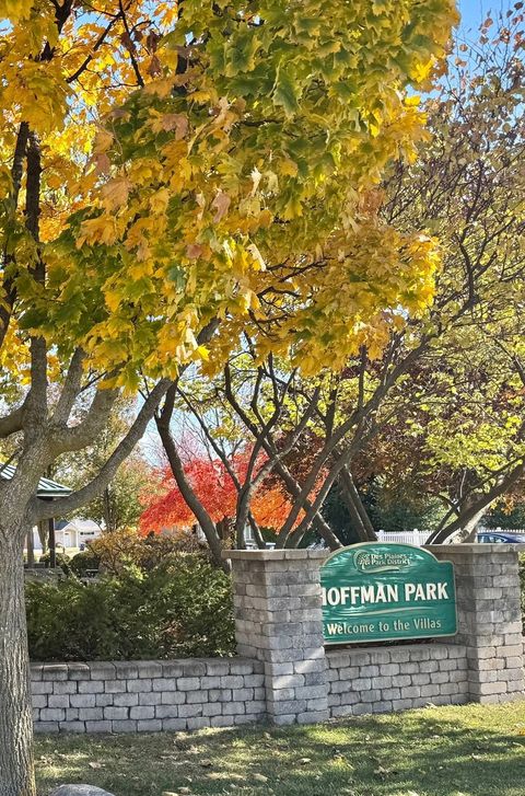 Tiny photo for 911 E Villa Drive, Des Plaines, IL 60016 (MLS # 12513592)