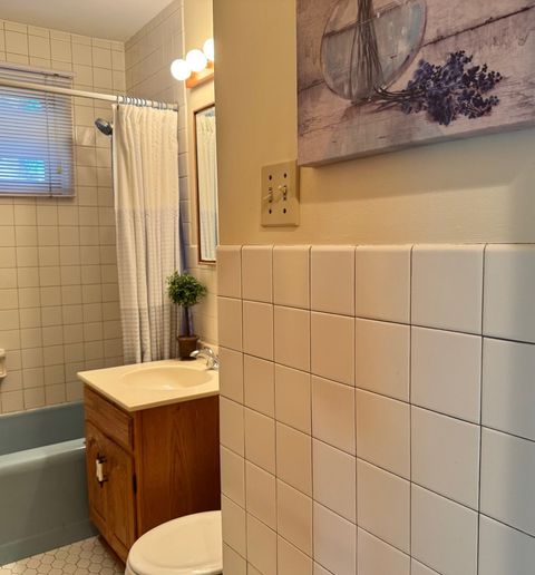 Tiny photo for 911 E Villa Drive, Des Plaines, IL 60016 (MLS # 12513592)