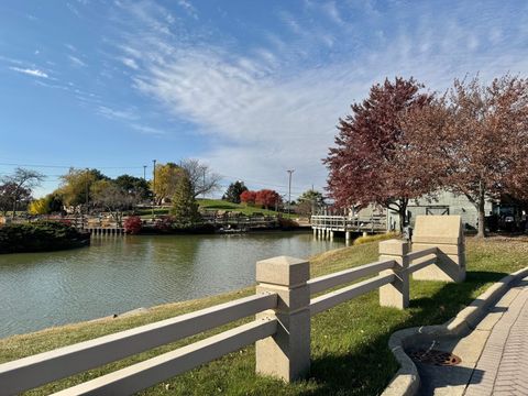 Tiny photo for 911 E Villa Drive, Des Plaines, IL 60016 (MLS # 12513592)