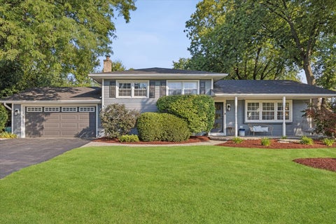 Photo of 342 Janet Avenue, Darien, IL 60561 (MLS # 12767612)