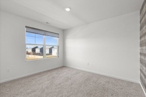Tiny photo for 2461 Tahoe Lane, Pingree Grove, IL 60140 (MLS # 12492740)