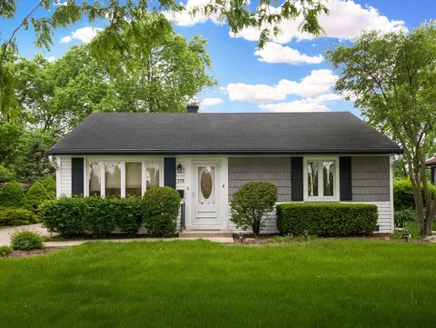 Property photo of 308 N William Street, Mount Prospect, IL 60056