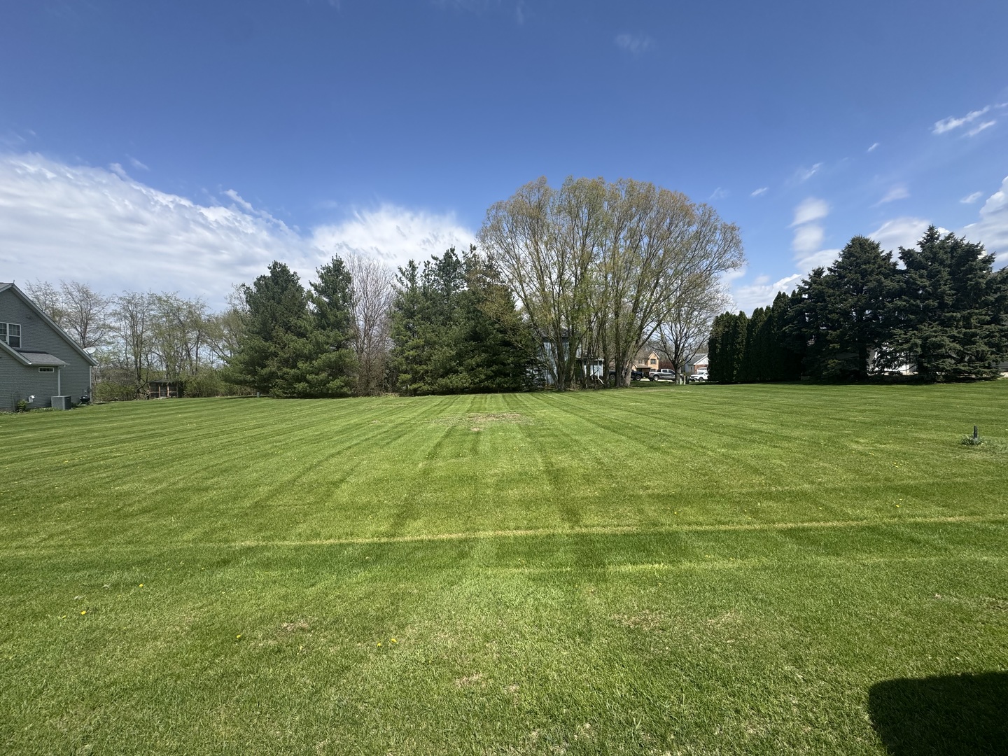 11755 Ellwood Greens Road