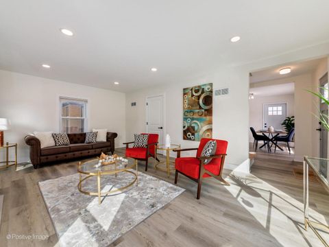 Tiny photo for 1701 N Sayre Avenue, Chicago, IL 60707 (MLS # 12621430)