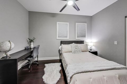 Tiny photo for 3053 N Racine Avenue, Chicago, IL 60657 (MLS # 12461405)