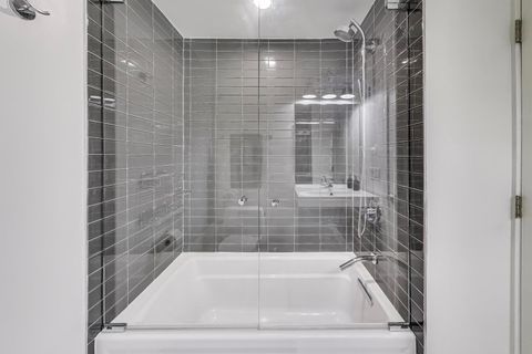 Tiny photo for 3053 N Racine Avenue, Chicago, IL 60657 (MLS # 12461405)