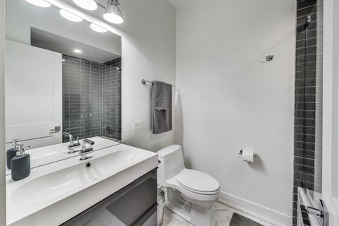 Tiny photo for 3053 N Racine Avenue, Chicago, IL 60657 (MLS # 12461405)
