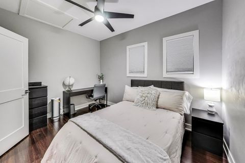 Tiny photo for 3053 N Racine Avenue, Chicago, IL 60657 (MLS # 12461405)