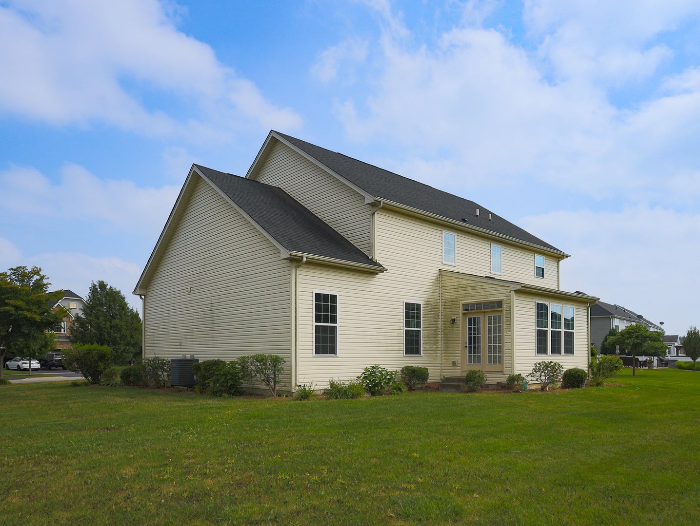 958 Glacial Falls Drive
