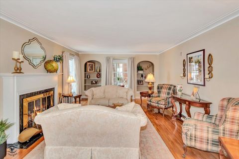 Tiny photo for 2728 W 107th Street, Chicago, IL 60655 (MLS # 12548439)