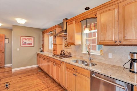 Tiny photo for 2728 W 107th Street, Chicago, IL 60655 (MLS # 12548439)