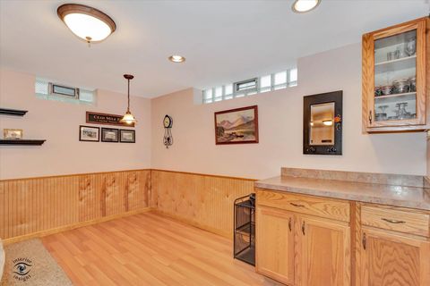 Tiny photo for 2728 W 107th Street, Chicago, IL 60655 (MLS # 12548439)