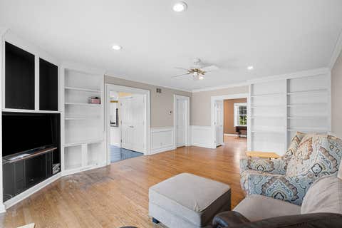 Tiny photo for 1316 Whitcomb Avenue, Des Plaines, IL 60018 (MLS # 12739722)