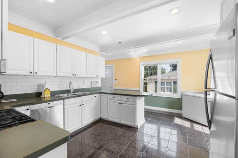 Tiny photo for 1316 Whitcomb Avenue, Des Plaines, IL 60018 (MLS # 12739722)
