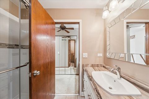 Tiny photo for 216 Country Club Drive, Prospect Heights, IL 60070 (MLS # 12537257)