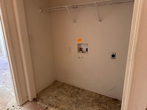 Tiny photo for 310 E Beacon Court, Mt Vernon, IL 62864 (MLS # 12757950)