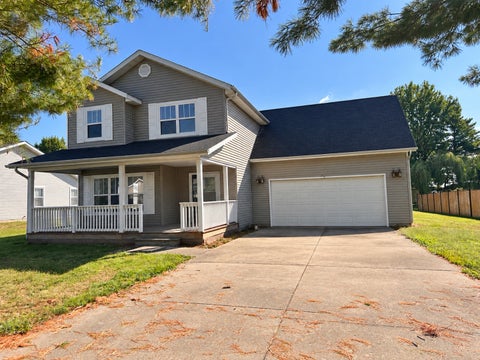 Photo of 310 E Beacon Court, Mt Vernon, IL 62864 (MLS # 12757950)