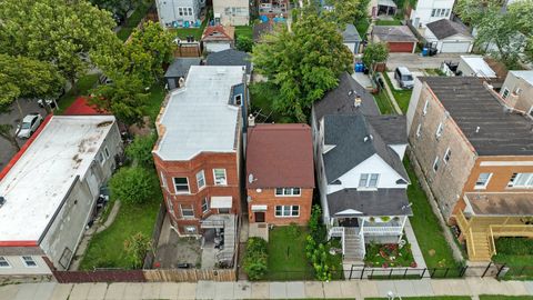 Tiny photo for 1051 N Parkside Avenue, Chicago, IL 60651 (MLS # 12484784)