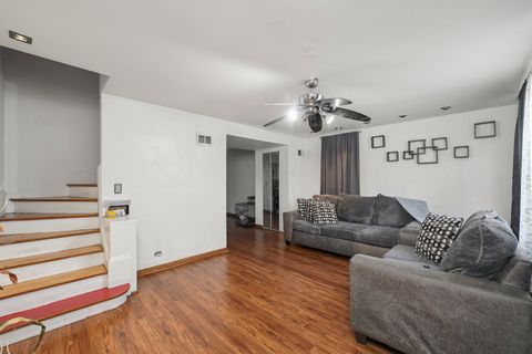 Tiny photo for 1051 N Parkside Avenue, Chicago, IL 60651 (MLS # 12484784)