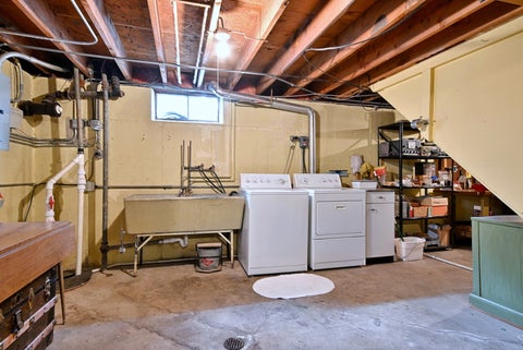 Tiny photo for 1308 Margret Street, Des Plaines, IL 60018 (MLS # 12751268)
