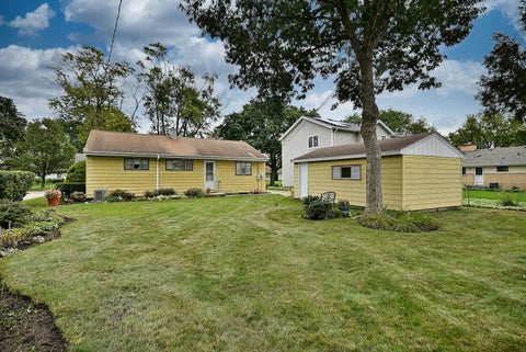 Tiny photo for 1308 Margret Street, Des Plaines, IL 60018 (MLS # 12751268)