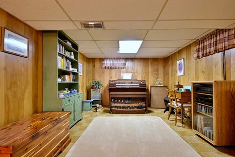 Tiny photo for 1308 Margret Street, Des Plaines, IL 60018 (MLS # 12751268)
