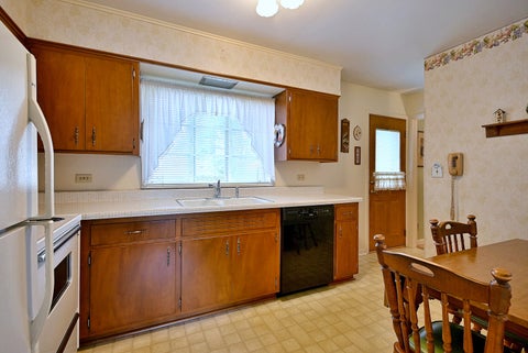 Tiny photo for 1308 Margret Street, Des Plaines, IL 60018 (MLS # 12751268)
