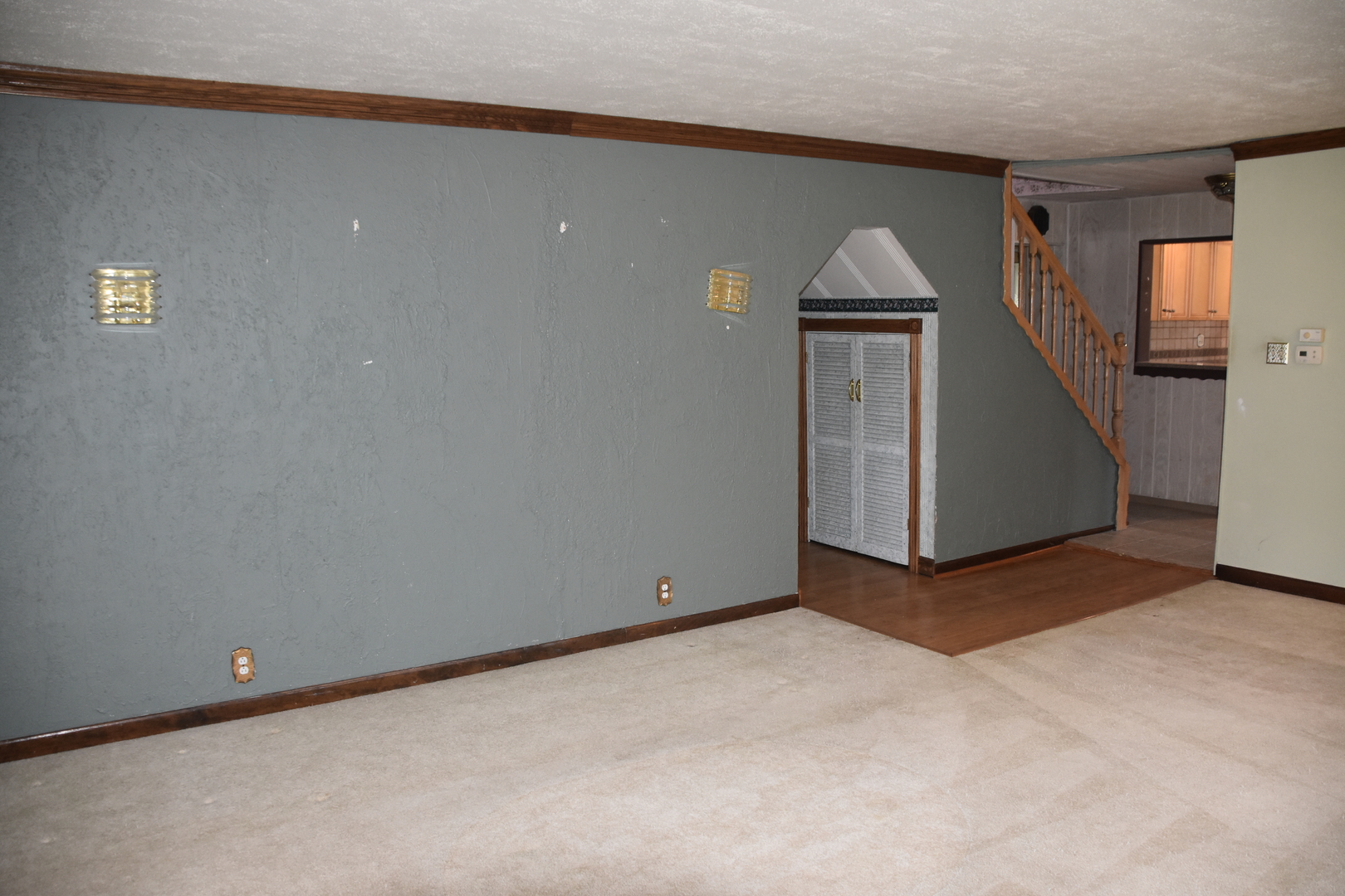 380 Forest Preserve Drive