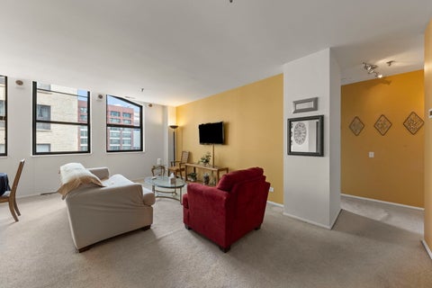 Tiny photo for 640 S Federal Street #802, Chicago, IL 60605 (MLS # 12761788)