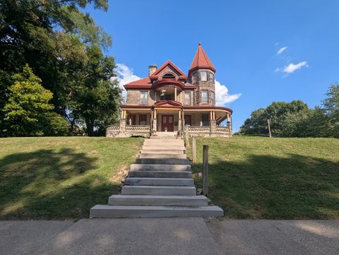 Photo of 1635 20th Street, Rock Island, IL 61201 (MLS # 12462865)