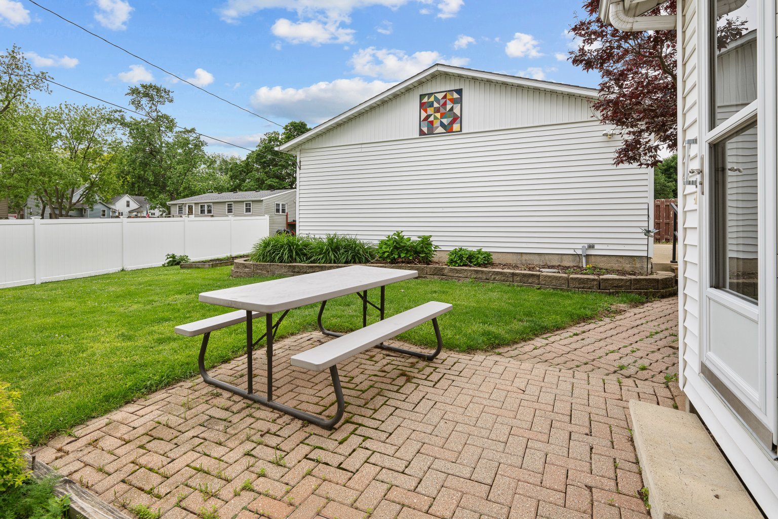1204 6th Street