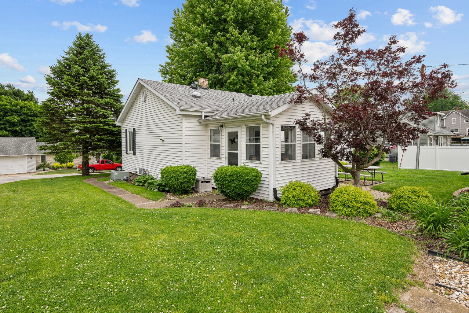 1204 6th Street