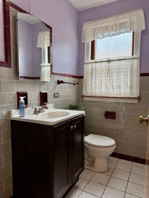 Tiny photo for 5937 N Medina Avenue, Chicago, IL 60646 (MLS # 12721186)