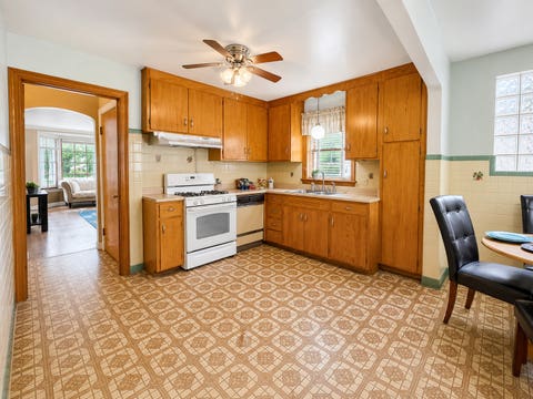 Tiny photo for 5937 N Medina Avenue, Chicago, IL 60646 (MLS # 12721186)