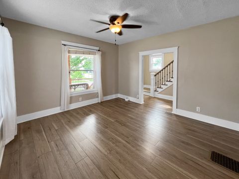 Tiny photo for 703 W Cottonwood Street, Freeport, IL 61032 (MLS # 12459289)