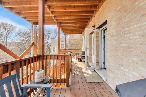 Tiny photo for 1435 W Rosemont Avenue #3E, Chicago, IL 60660 (MLS # 12608000)