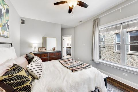 Tiny photo for 1435 W Rosemont Avenue #3E, Chicago, IL 60660 (MLS # 12608000)