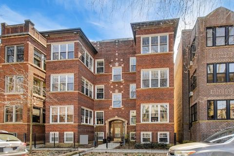 Photo of 1435 W Rosemont Avenue #3E, Chicago, IL 60660 (MLS # 12608000)