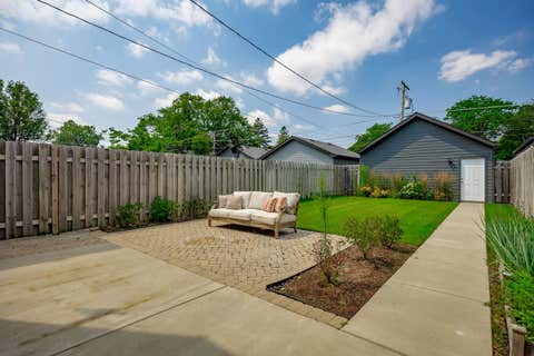 Tiny photo for 1118 Pitner Avenue, Evanston, IL 60202 (MLS # 12729539)