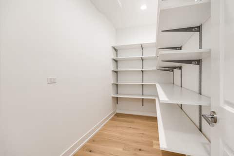 Tiny photo for 1118 Pitner Avenue, Evanston, IL 60202 (MLS # 12729539)