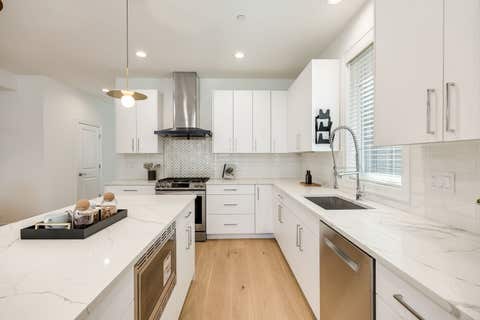 Tiny photo for 1118 Pitner Avenue, Evanston, IL 60202 (MLS # 12729539)