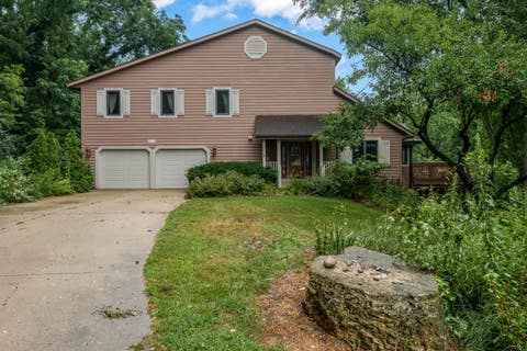 Photo of 8351 SNARESBROOK Road, Roscoe, IL 61073 (MLS # 12723679)